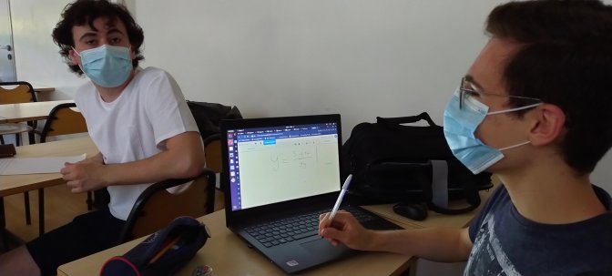 Les ateliers #genius au Lycée Fresne