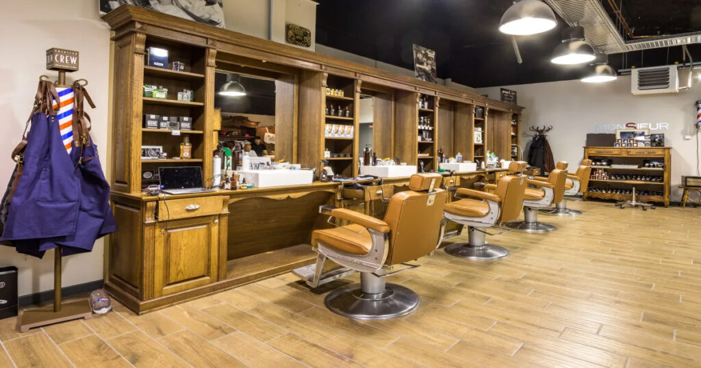 La boutique Monsieur et ses Ateliers de Bernay gérée par David Cognin